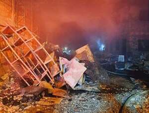 Incendio en depósito de electrodomésticos deja millonarias pérdidas - ABC en el Este - ABC Color
