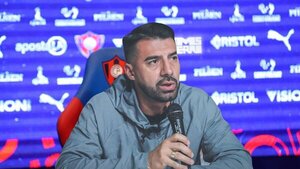 Julio César Cáceres no esquiva la posibilidad de dirigir Cerro Porteño