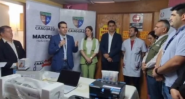 Gobernador de Caaguazú, entregó donaciones al Hospital de Coronel Oviedo - Noticiero Paraguay