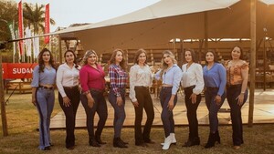 Hoy coronarán a la Miss Haka Pichona