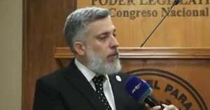 La Nación / Cirujanos pediátricos del IPS llevaron sus reclamos hasta el Congreso Nacional