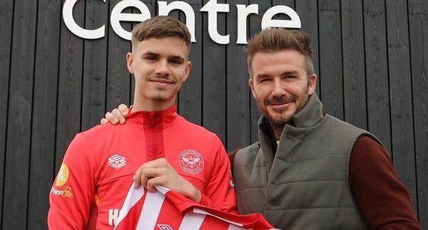 ¡Nderana! ¡Hijo de David Beckham abandona el fútbol para meterle full modelaje!