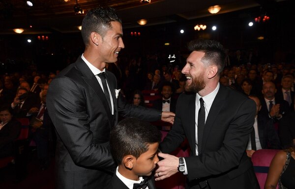 Versus / Messi y Ronaldo no aparecen en la lista de nominados para el Balón de Oro