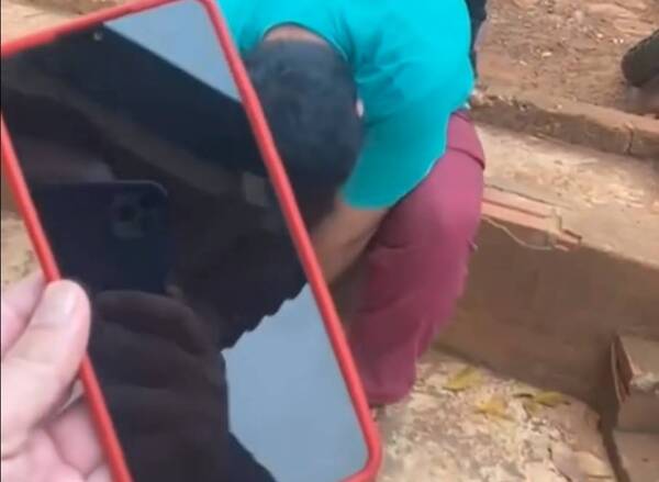 ¡De cobarde! Se aprovechó de una pobre criatura y le robó el celular: los Lince lo atraparon