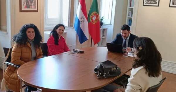 La Nación / Ley de inscripción automática al RCP facilita trámites a compatriotas en el extranjero