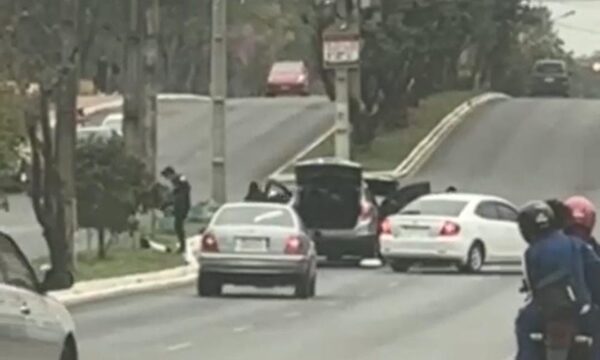 Delincuentes interceptan a balazos a paseros y llevan mercadería valuada en 7.000 dólares
