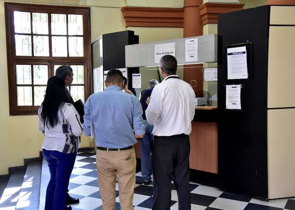 PGN 2025: aumentan las exoneraciones tributarias - Economía - ABC Color