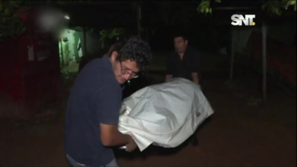 Niña muere por pulmonía y vecinos denuncian al padre por maltrato - SNT