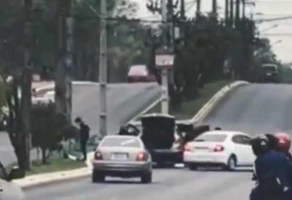 (VIDEO). Violento asalto y a la vista de todos en el Este