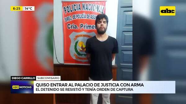 Video: Un hombre intentó entrar al Palacio de Justicia con arma - ABC Noticias - ABC Color