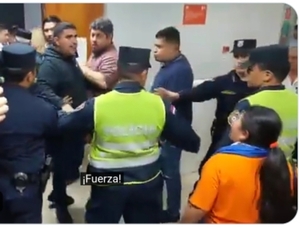 Funcionario de la muni de San Lorenzo repartió sopapos a una mujer