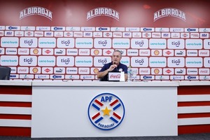 Gustavo Alfaro: “A Almirón y a Gómez los quiero siempre en mi equipo” - trece