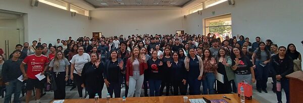 Charlas para un noviazgo sin violencia llegaron a más de 520 estudiantes de colegios y universidades - .::Agencia IP::.