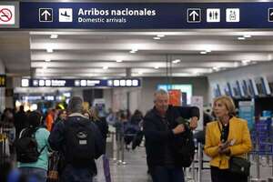 Huelga en aeropuertos de Argentina, mañana  - Mundo - ABC Color