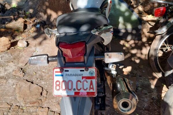 Incautan motocicleta de dudosa procedencia