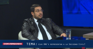 Héctor Acuña Troche brindó análisis crítico sobre el rol de las ONG en la sociedad civil