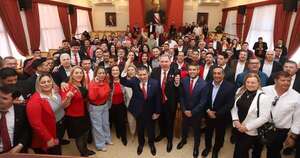 Diario HOY | Dirigentes de Alto Paraná se retiran de Fuerza Republicana y se suman a Honor Colorado