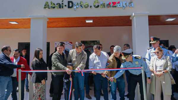 Apretado por hechos delictivos, Peña anuncia compra de 700 patrulleras