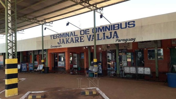 Pavimentación en la terminal de Concepción culminaría en días más - ADN Digital