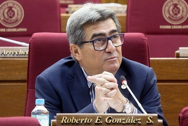 Aprueban pedido de informes sobre convenio con la DEA - ADN Digital