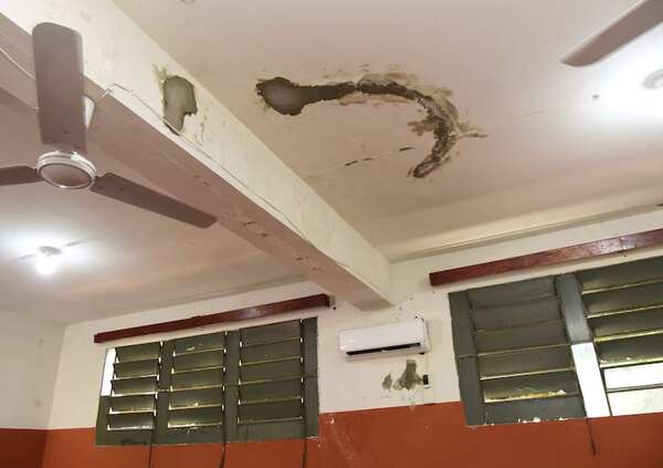 MEC: unas 7.000 escuelas necesitan reparar o construir 16.331 aulas; esperan aprobación de préstamo para iniciar algunas obras - Nacionales - ABC Color