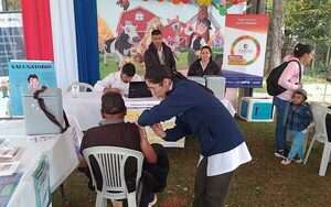 Gran feria de la salud en Itakyry reúne a 400 personas y continúa hasta el viernes