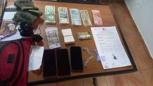 Detienen a un colombiano y un paraguayo por supuesta usura y portación de cocaína - Policiales - ABC Color