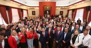 La Nación / Dirigentes esteños abandonan al grupo de Abdo y se suman a HC