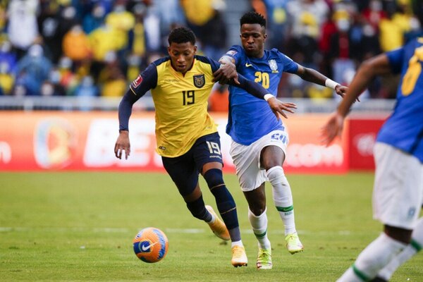 Versus / Recuperar terreno, la única misión de Brasil ante Ecuador