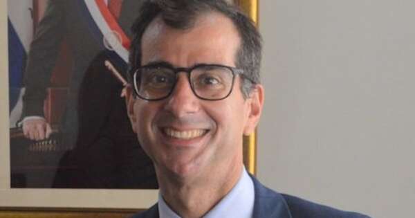 La Nación / Destitución de embajador en Líbano es por pérdida de confianza: “Al asumir ya solicitó vacaciones”