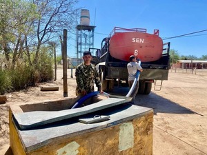 Gobierno proveyó hasta ahora más de 4 millones de litros de agua a comunidades del Chaco paraguayo - .::Agencia IP::.