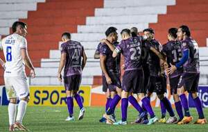 Luqueño sufre un susto pero clasifica en la Copa Paraguay •