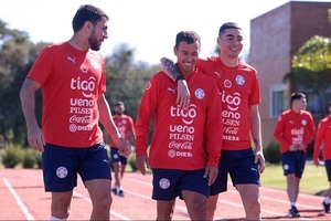 La Albirroja visita a Uruguay por Eliminatorias