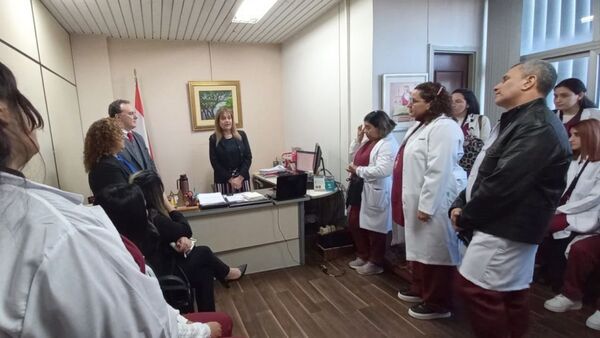 Estudiantes de psicología visitaron Palacio de Justicia de Asunción