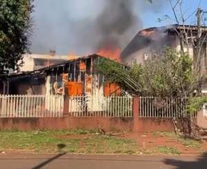 Tragedia en Santa Rita: hermanos de 3 y 18 años mueren calcinados en incendio de vivienda - ABC en el Este - ABC Color