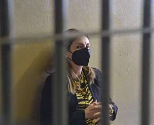 Ana Girala: Por segunda vez, posponen juicio por supuesto “apriete” en Fiscalía de San Lorenzo - Nacionales - ABC Color