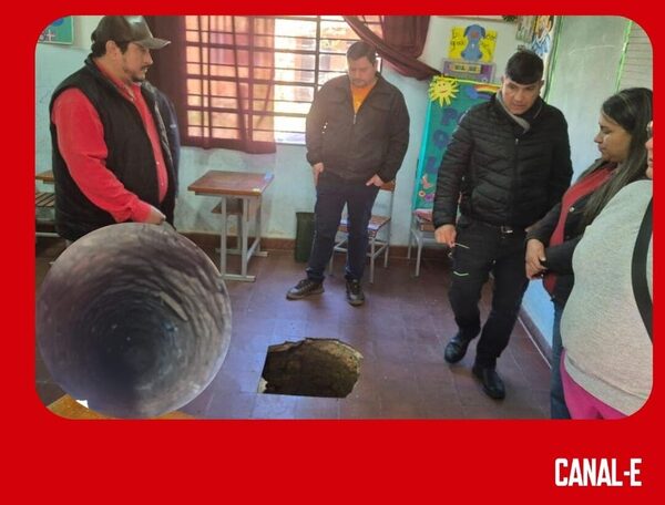 PROFUNDO POZO HABÍA DENTRO DE UNA SALA DE CLASE DEL PRIMER GRADO