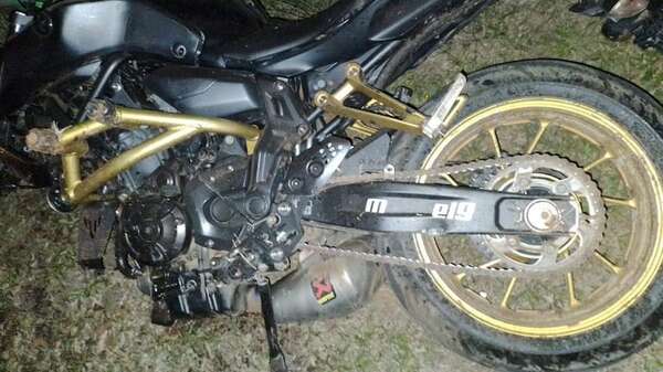 Dos muertos en choque frontal de motocicletas en un precario tramo de asfaltado - Nacionales - ABC Color
