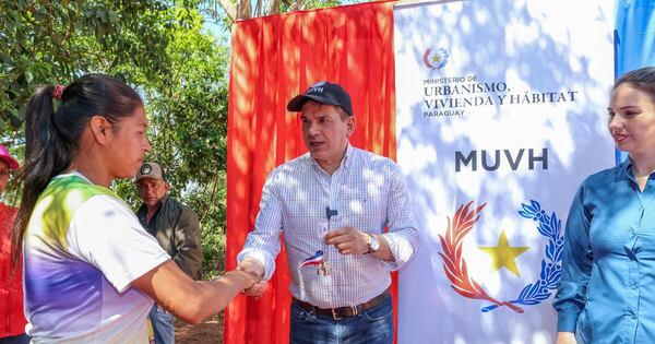 La Nación / MUVH entrega otras 152 viviendas sociales a familias de San Pedro