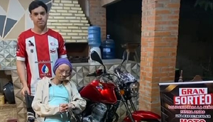 ACADEMO le regaló una beca completa a Willian para que pueda estudiar - Noticiero Paraguay