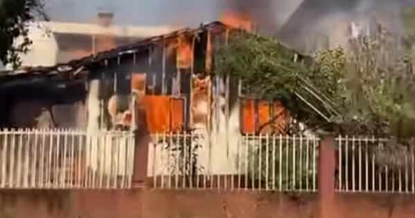 La Nación / Una joven y su hermanito fallecen en incendio de vivienda en Santa Rita
