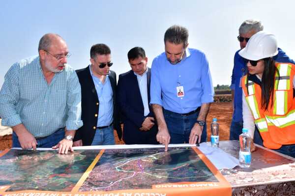 Realizan recorrido y piden celeridad en obras complementarias del Puente de la Integración - .::Agencia IP::.