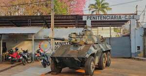 Diario HOY | Tanque instalado hace años frente a la cárcel de CDE, “solo para la foto”