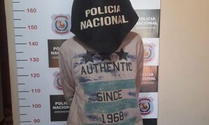 Detienen a hombre declarado rebelde e incautan su motocicleta