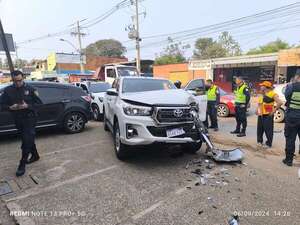 Persecución y balacera: robó una camioneta y fue capturado luego de chocar - Policiales - ABC Color