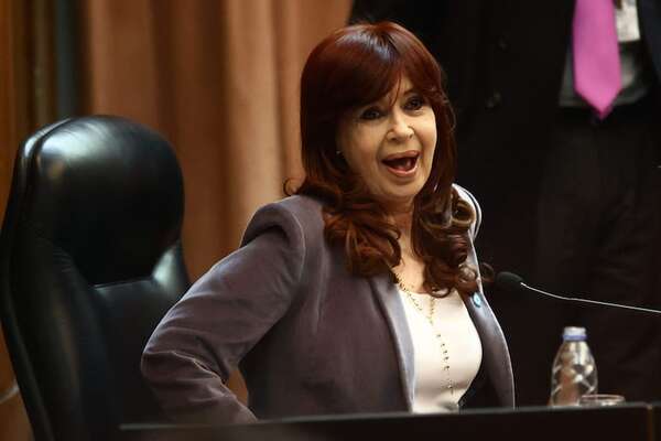 Cristina Kirchner pide “largar Twitter” al presidente Milei - Mundo - ABC Color