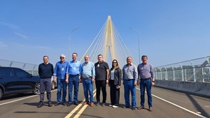Autoridades verificaron obras complementarias del Puente de la Integración - ADN Digital