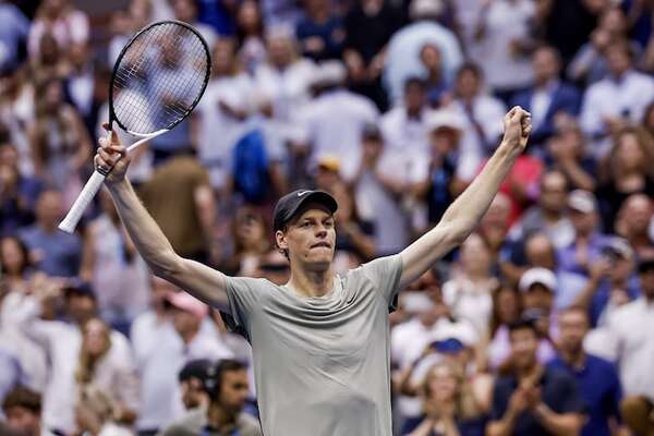 Jannik Sinner avanza a su primera final del Abierto de EEUU - Tenis - ABC Color