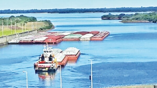 Comisión paraguaya considera un "avance" entendimiento sobre hidrovía con Argentina
