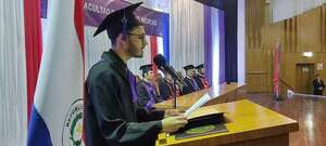 Mejor egresado de Medicina UNA dio un duro discurso sobre los desafíos de estudiantes del interior - Nacionales - ABC Color